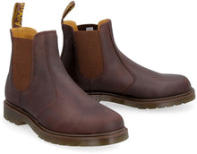 Load image into Gallery viewer, 2976 chelsea boots
