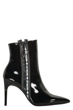 Load image into Gallery viewer, Patent leather boots
